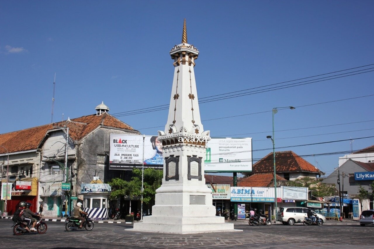 Masjid Al Amien Krapyak Wetan Bantul Bagikan Sembako ke Warga Sekitar