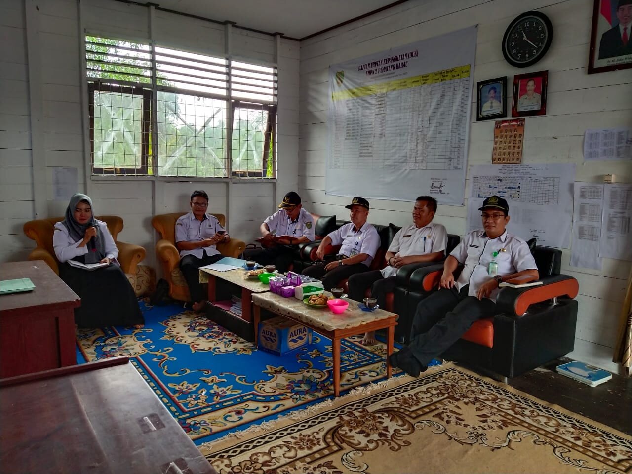 Kunjungan bersama Sekretaris, Kabid SMP, Kasi Sarpras SMP di SMPN 2 Pematang Karau Muara Plantau